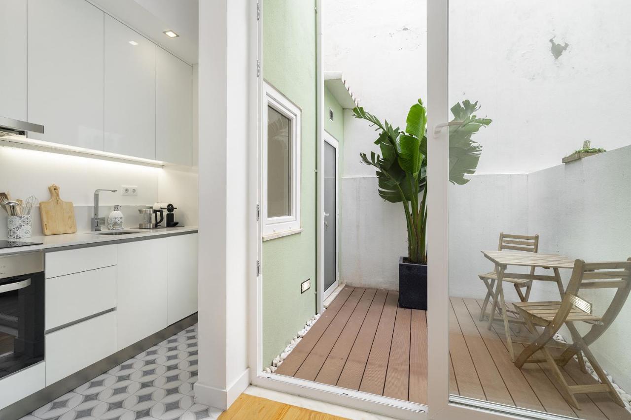 Whome Chic 1-Bed W/ Patio Perfect To Explore Lisbona Esterno foto