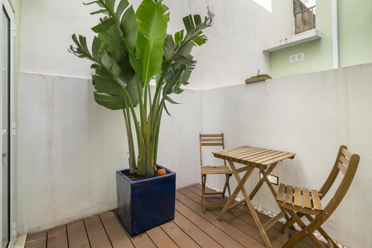 Whome Chic 1-Bed W/ Patio Perfect To Explore Lisbona Esterno foto